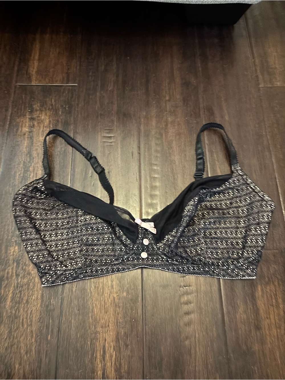 Le Mystere Wireless Black Lace Bra Size 38G